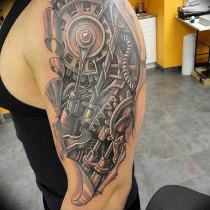 Тату Терминатор на руке