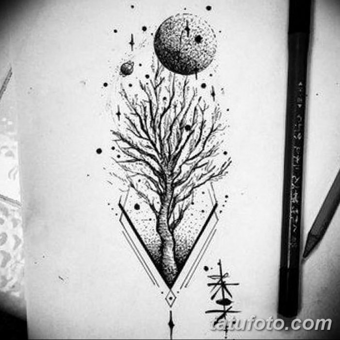 Тату Лев в стиле трайбл