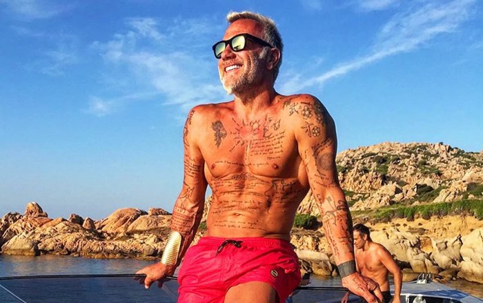 Тату в старости