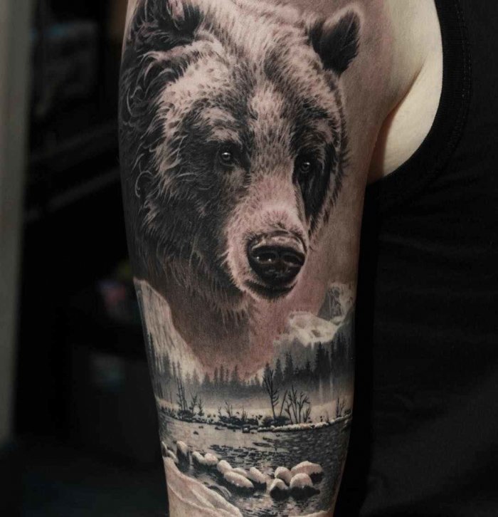 Тату медведь на плече мужские