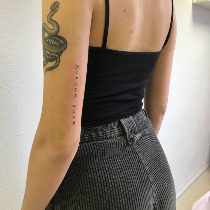 Тату надписи для девушек