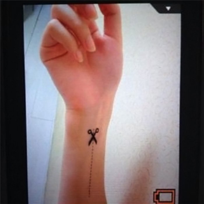 Маленькие рисуночки на руке