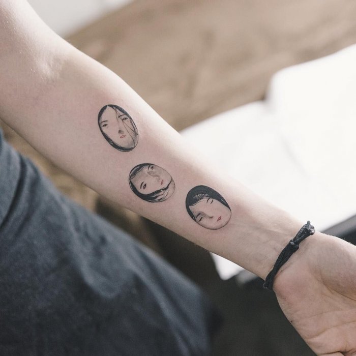 Женские тату в стиле Минимализм