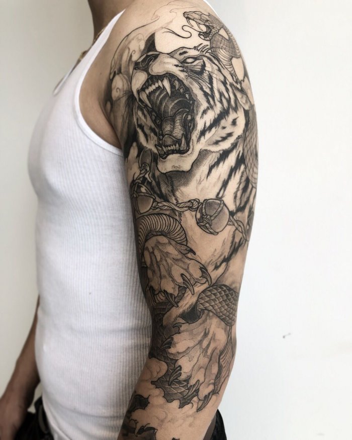 Трайбл тату эскизы на плечо