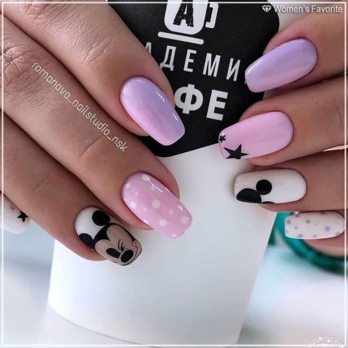 Маникюр с Микки Маусом наклейки