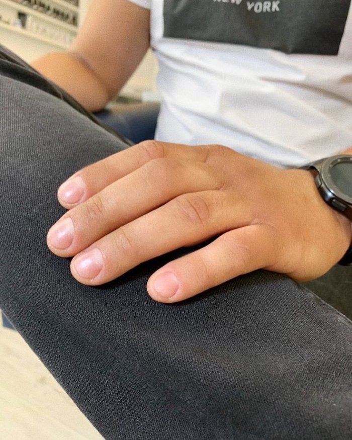 Муской маник