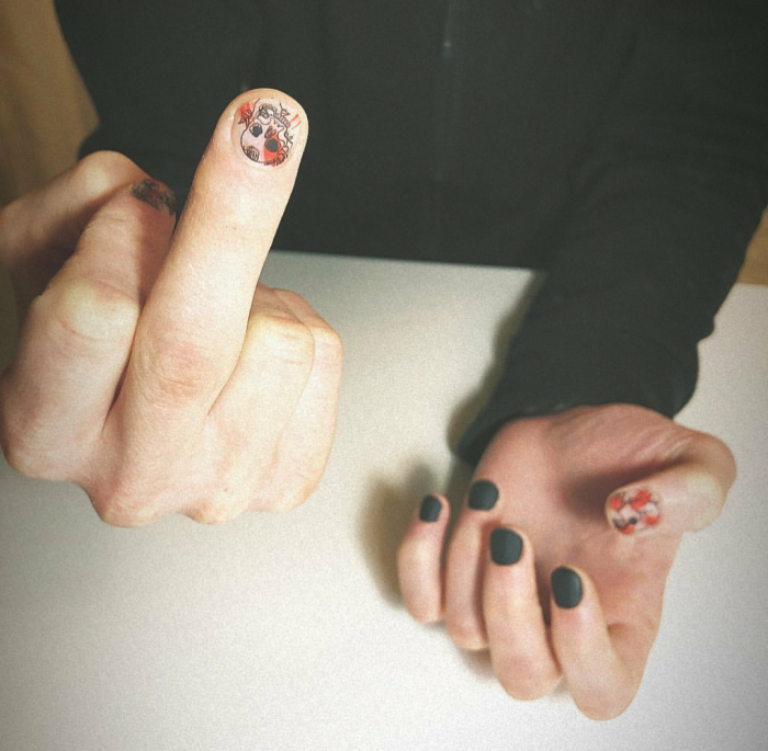 Мужской маникюр с покрытием