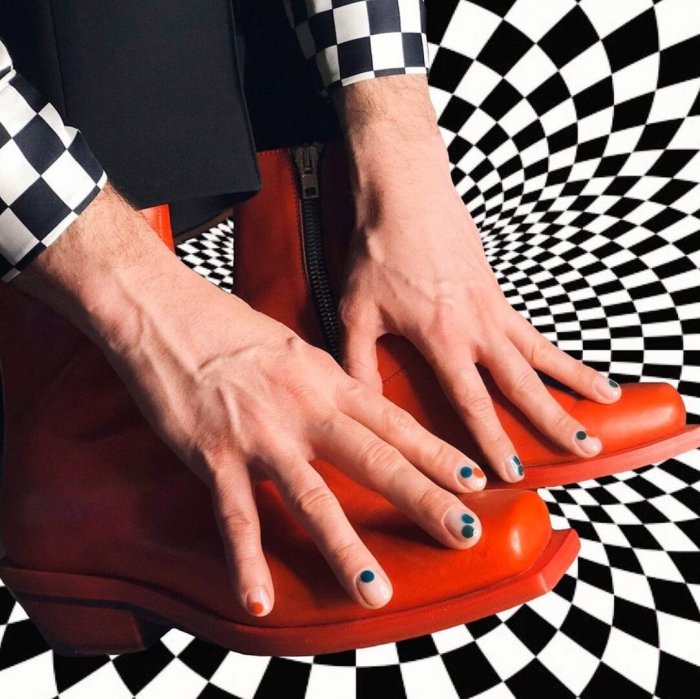 Мужской маникюр тренд