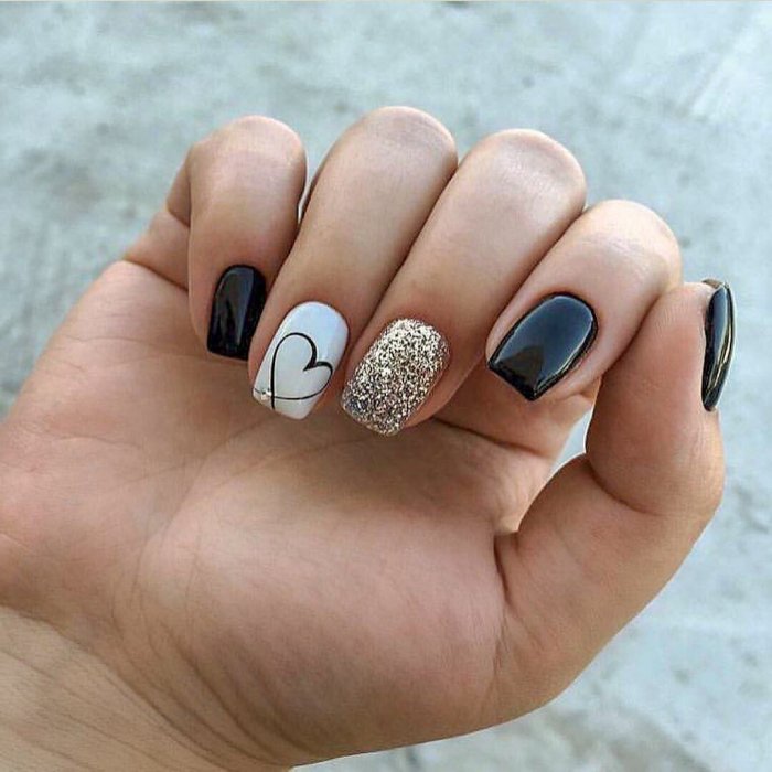 Тематический маникюр