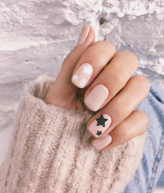 Маникюр на день рождения