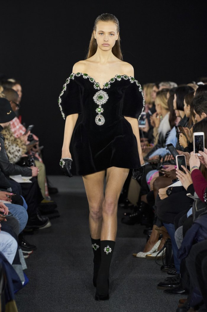 Коллекция Prada осень зима 2021