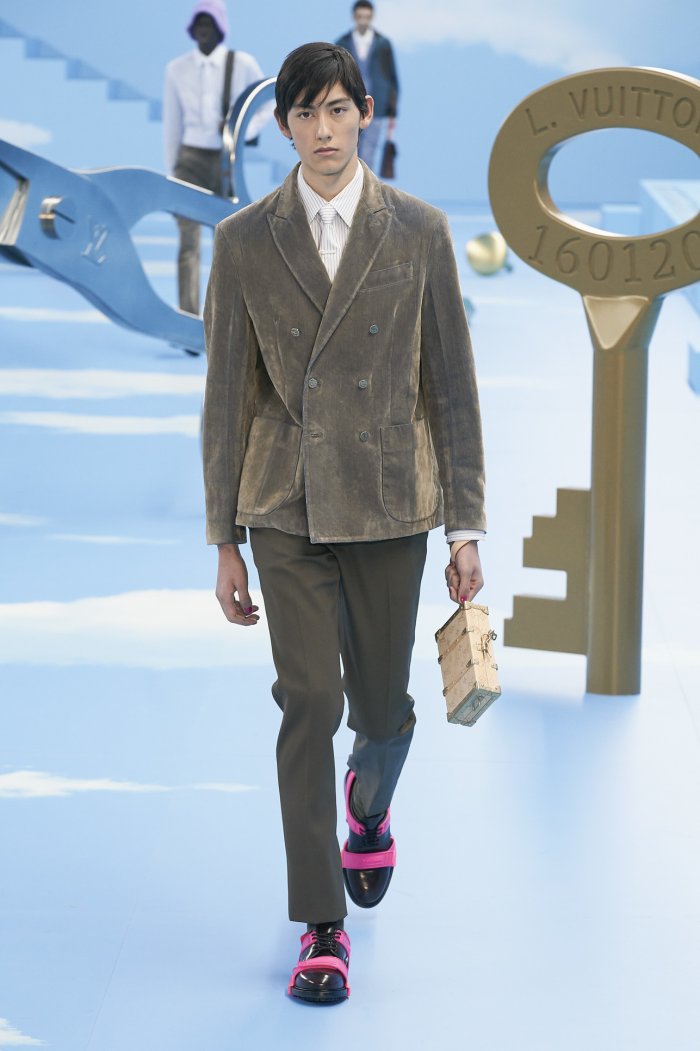 Показ мод Miu Miu осень зима 2020-2021