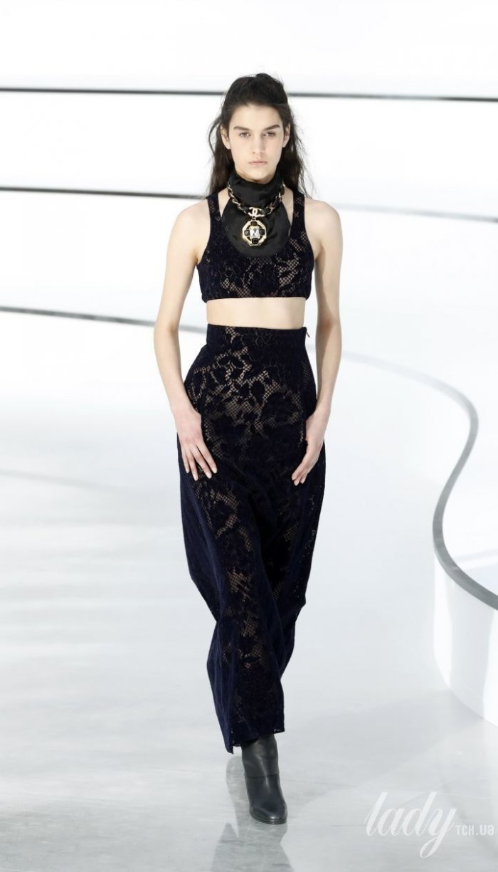 Kanye Yeezy Season 8