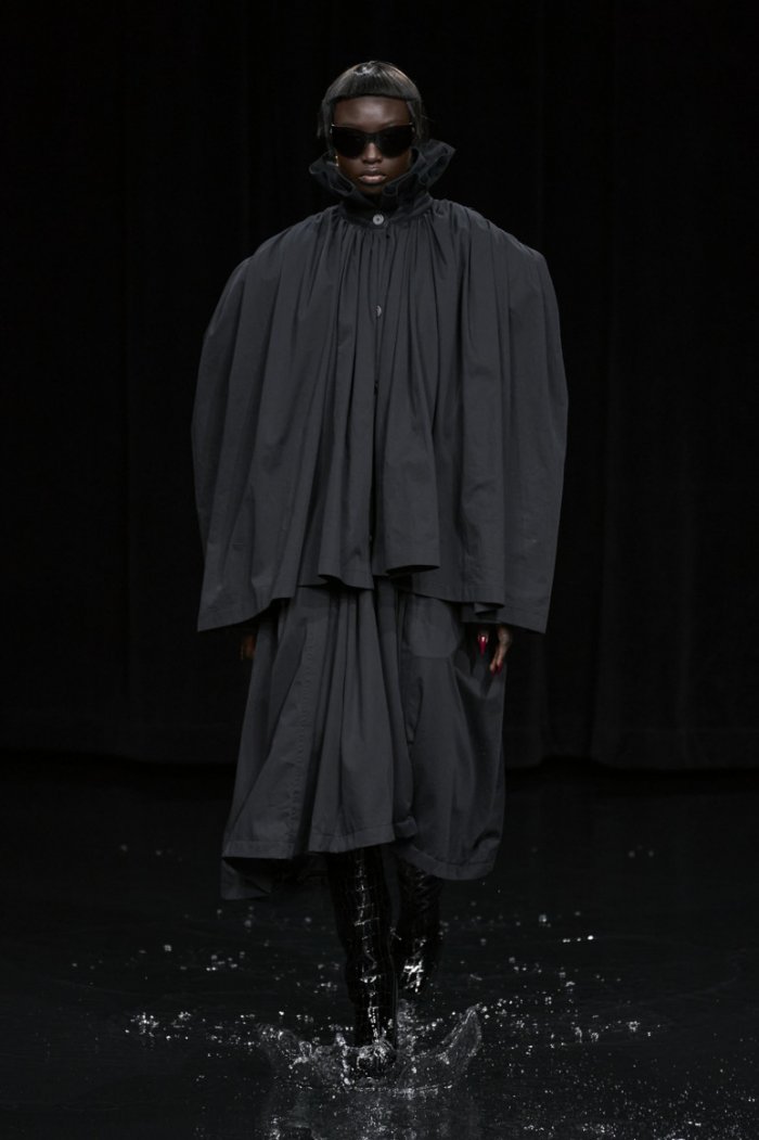 Коллекция осень зима Баленсиага 2020-2021