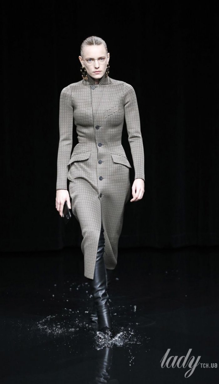 Коллекции Баленсиага осень зима 2021