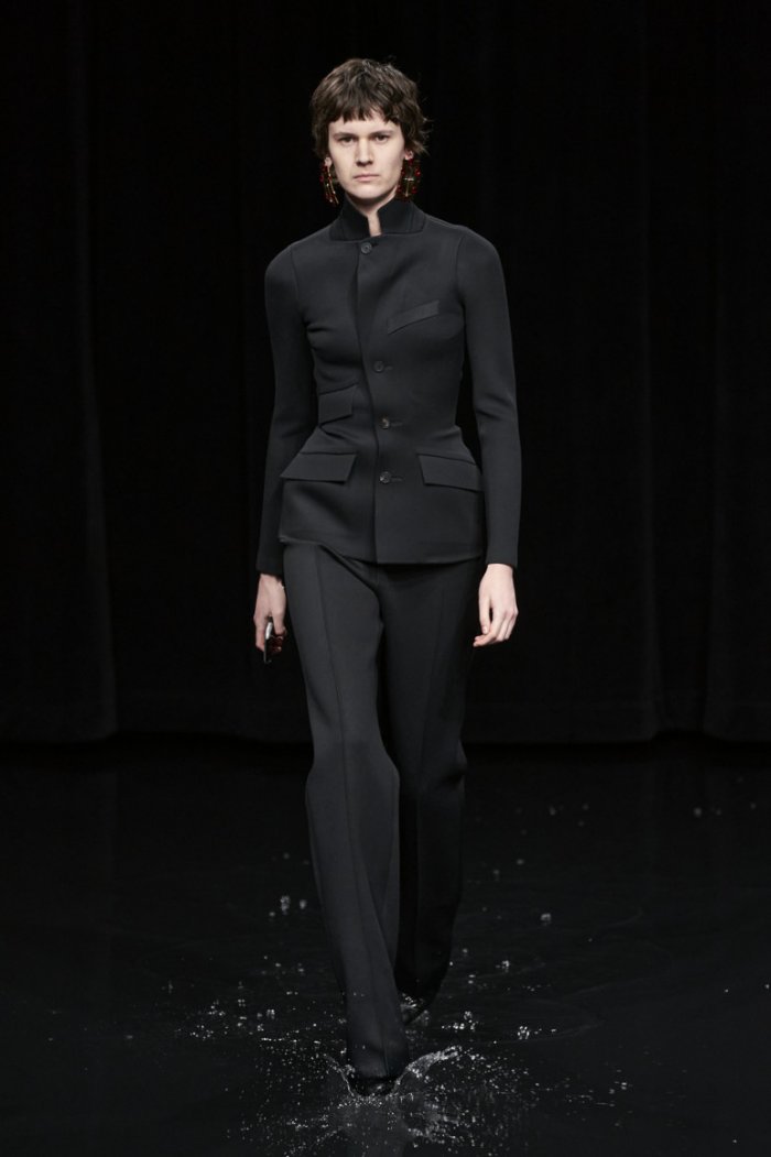 Модные коллекции осень зима 2021 Balenciaga