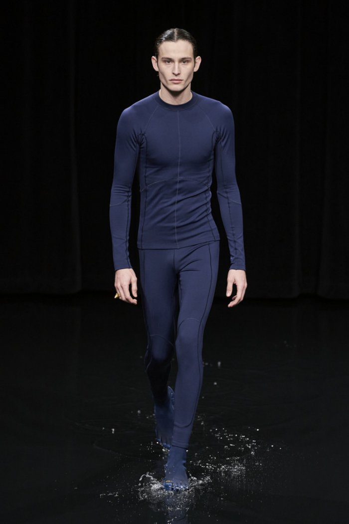 Коллекции Баленсиага осень зима 2021