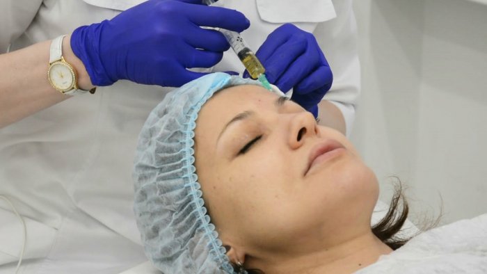 Подтяжка лица и шеи нитями