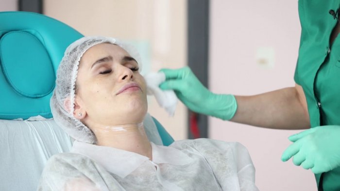 Плазмолифтинг лицо шея декольте