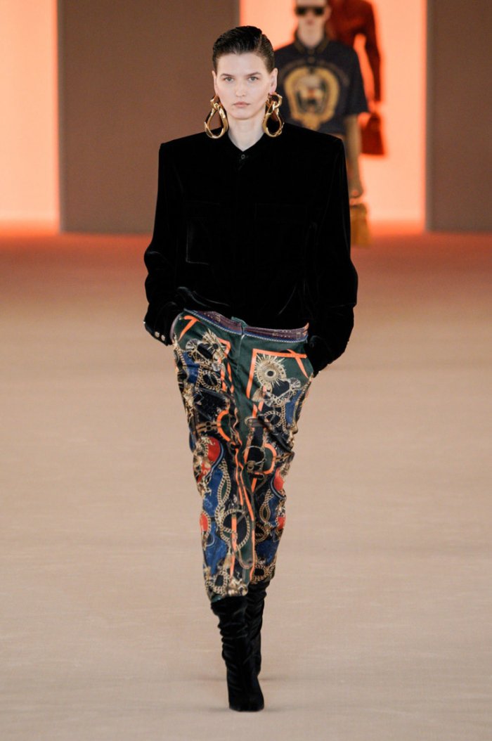 Показы мод осень-зима 2020-2021 Balmain