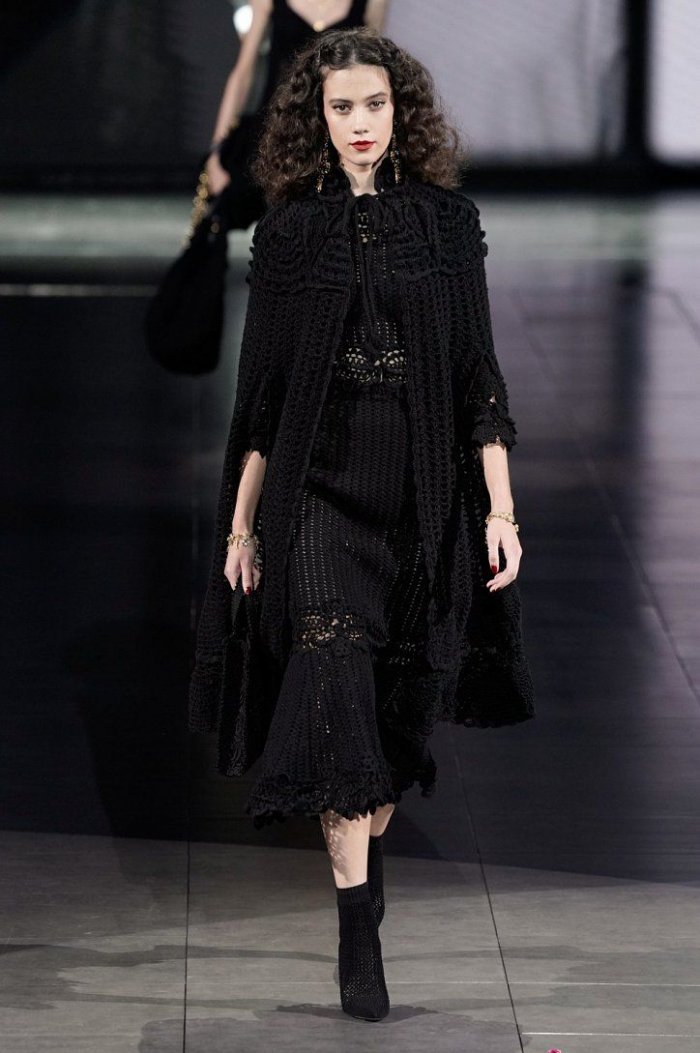 Коллекция Дольче Габбана осень зима 2020-2021