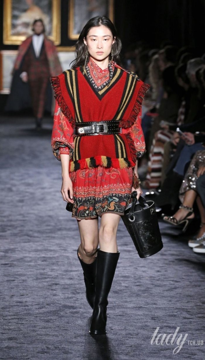 Versace осень зима 2020 2021