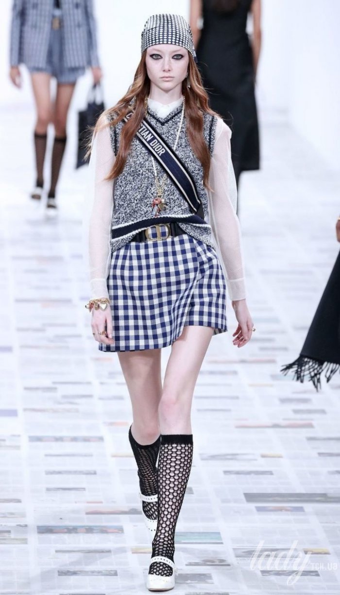 Versace осень зима 2020 2021