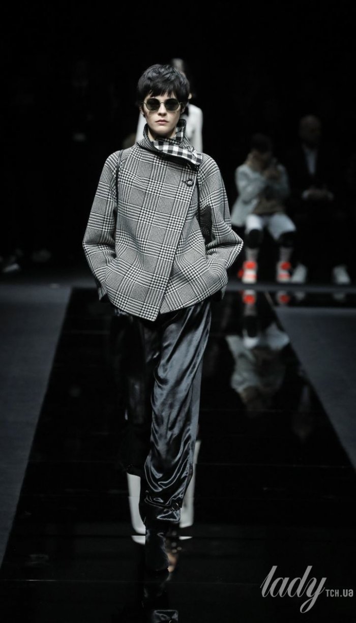 Показ Emporio Armani 2020