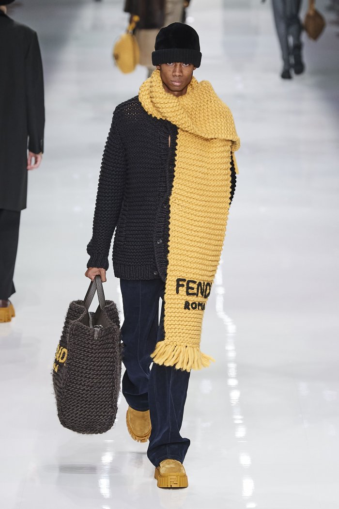 Коллекция Фенди осень зима 2021