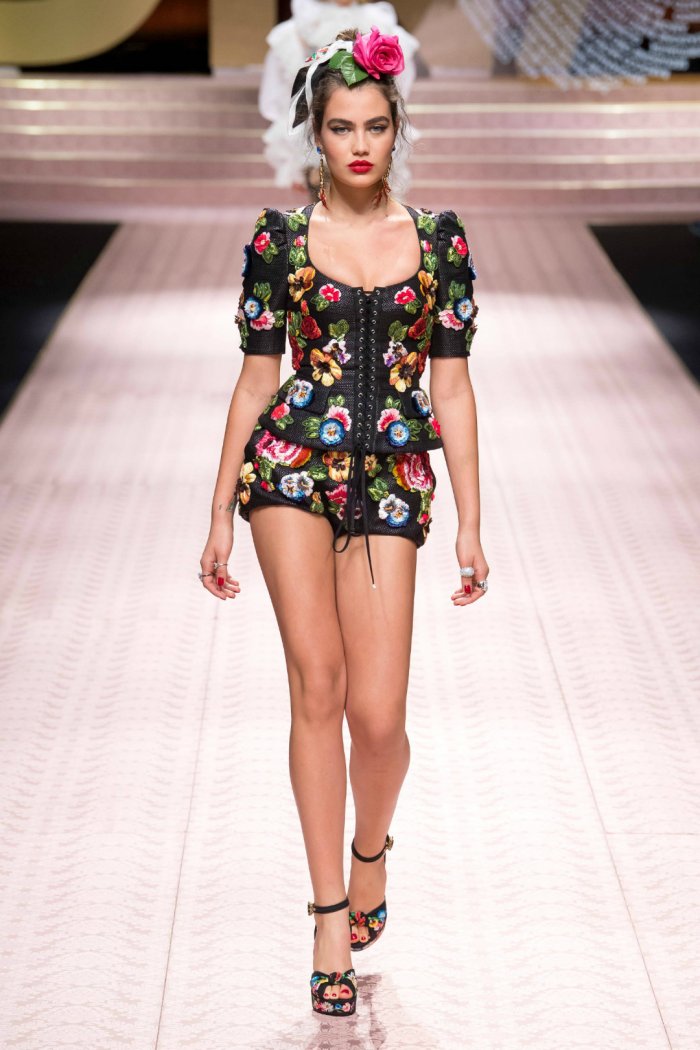 Дольче Габбана мода 2020 лето