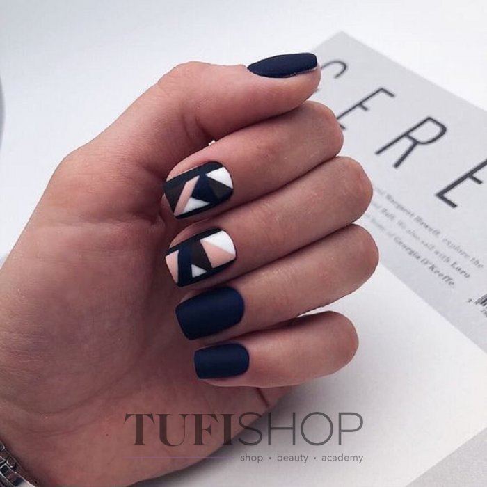 Маникюр шеллак черно белый