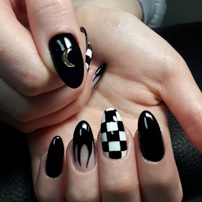 Черно белый маникюр