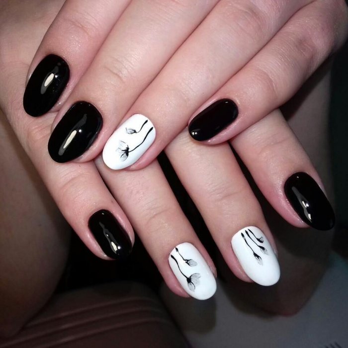 Шеллак на короткие ногти черный с белым