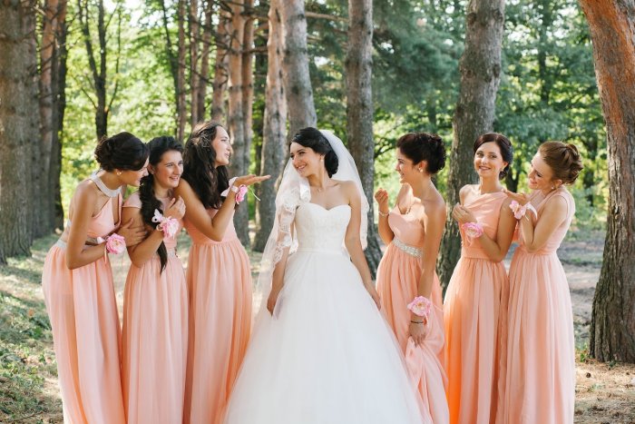 Платья на свадьбу для подружек