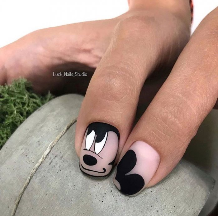 Маникюр микимаус на короткие ногти