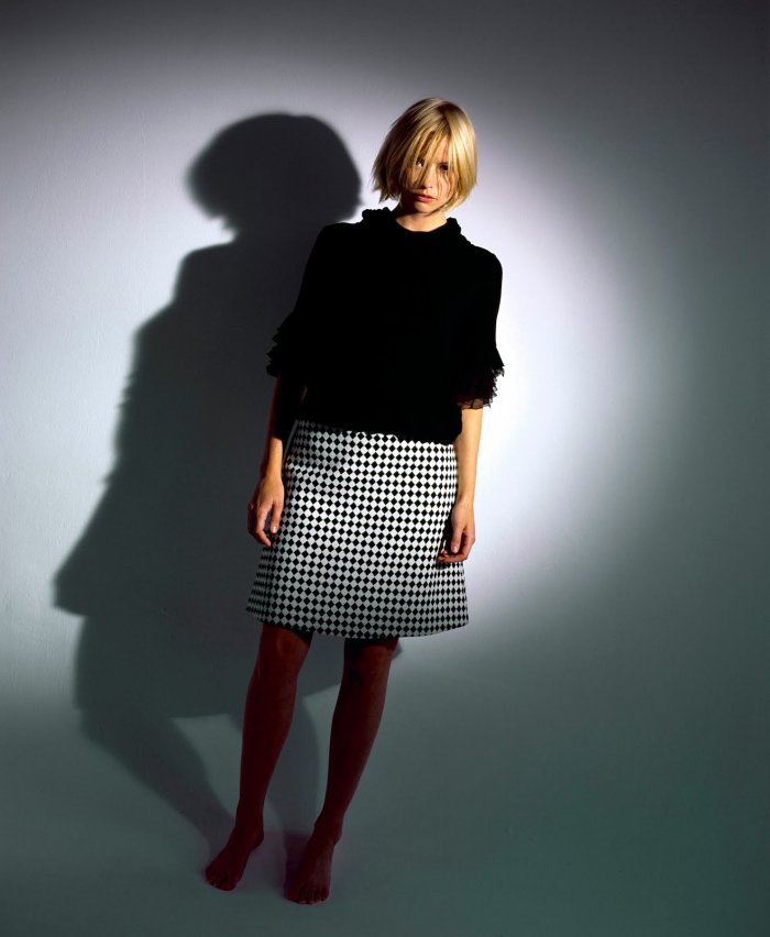 Сиенна Гиллори 18