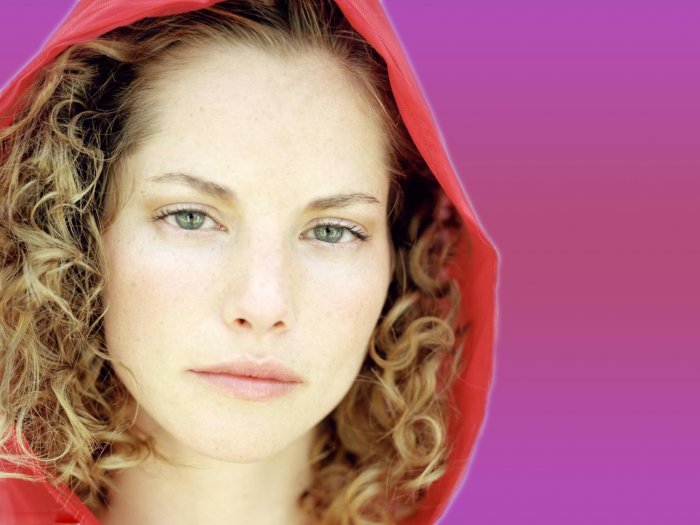 Сиенна Гиллори Sienna Guillory