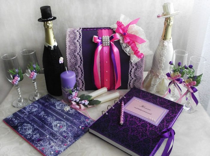 Свадебные аксессуары в сиреневом цвете