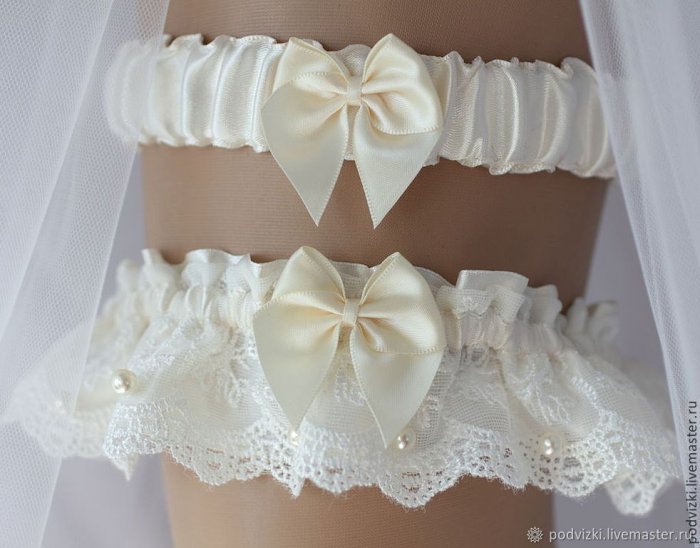 Свадебная подвязка