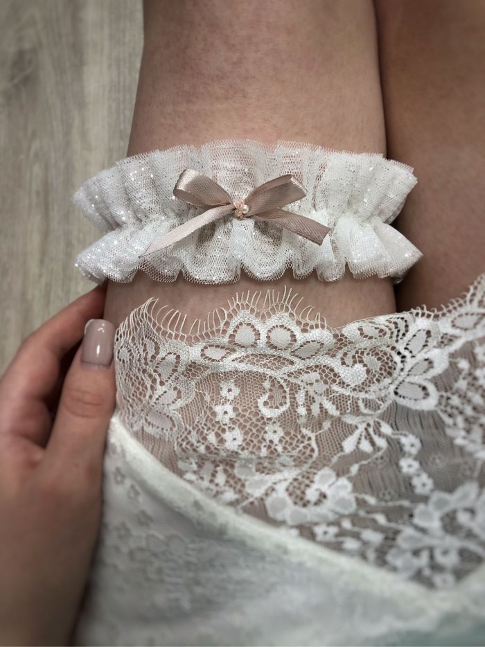 Свадебная подвязка на ногу