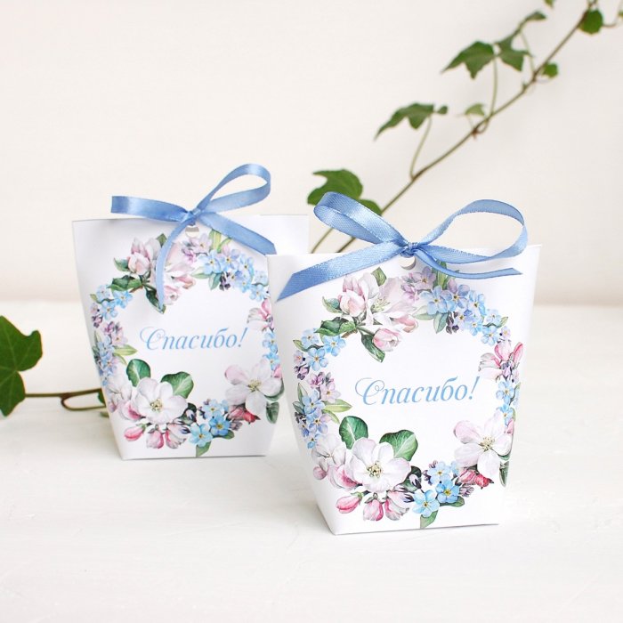 Коробочки для подарков гостям