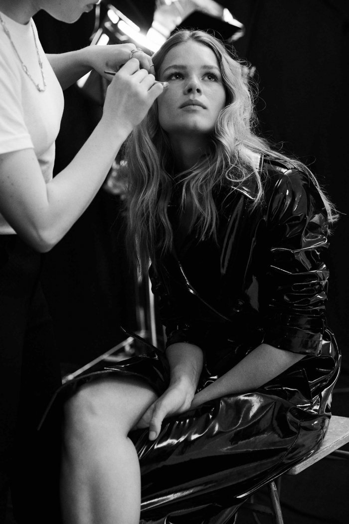 Anna Ewers Vogue
