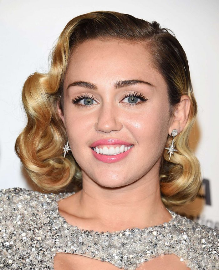 Майли Сайрус фотосессии 2020