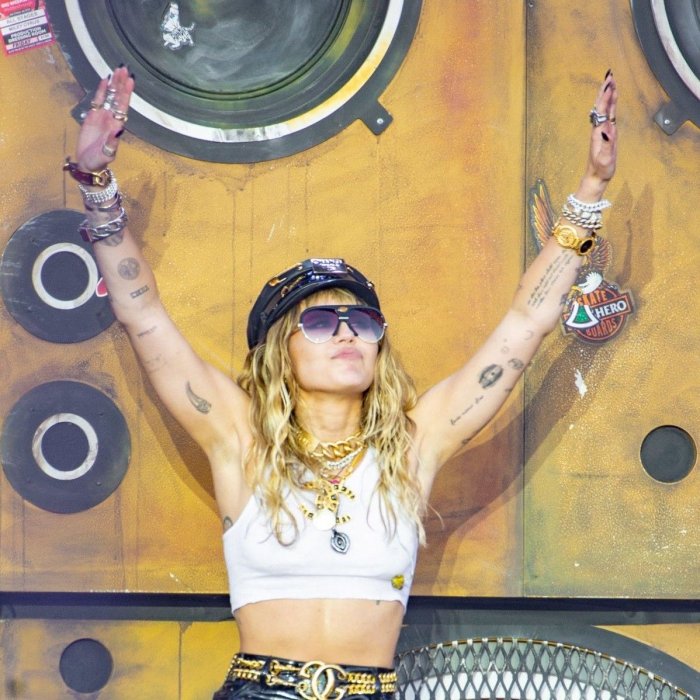 Майли Сайрус сейчас 2020