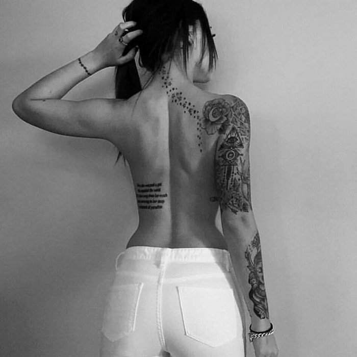 Тату надписи