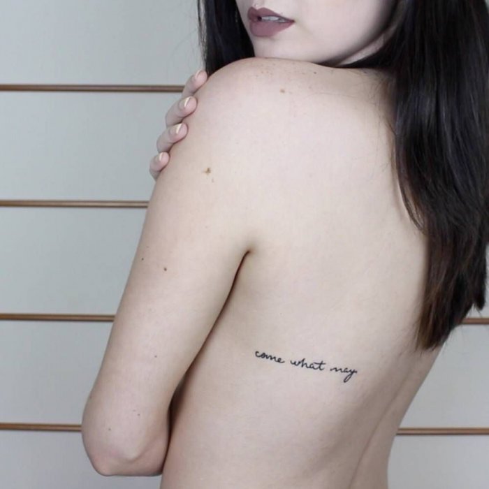 Татуировки на руке надписи