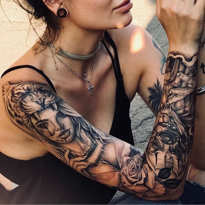 Женские тату на запястье