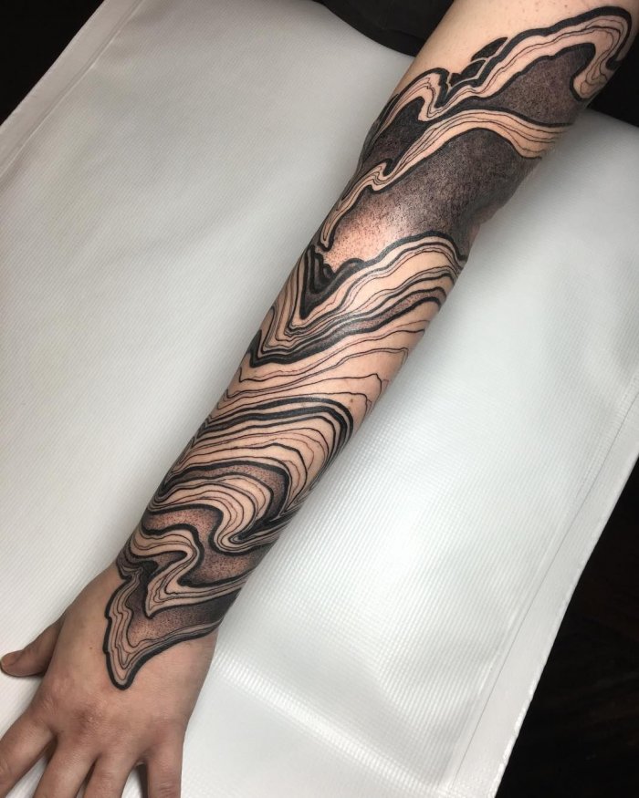 Тату на предплечье