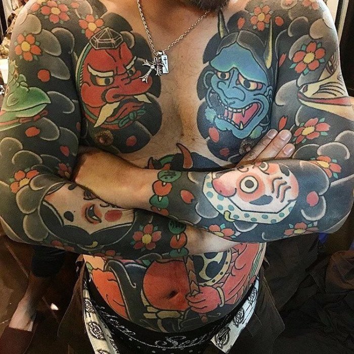 Тату в демонском стиле