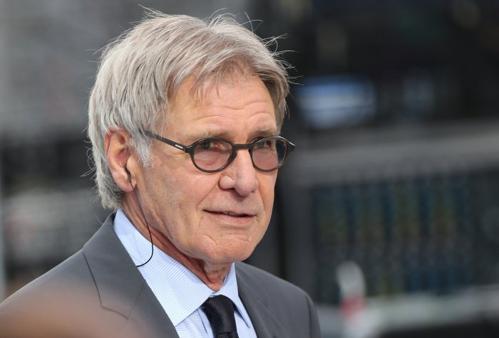 Харрисон Форд 007